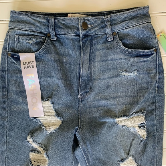 Tinseltown Distressed Jeans - Picture 8 of 9